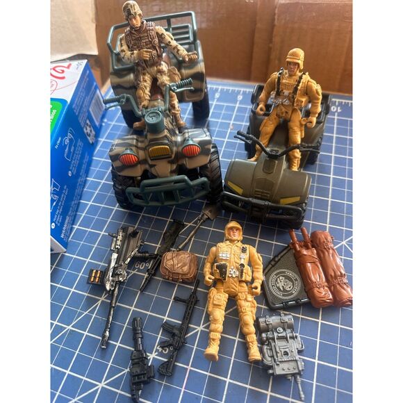 Lanard? Military Army action figure ATV 4 wheeler bundle with accessories 20033 - Picture 1 of 1